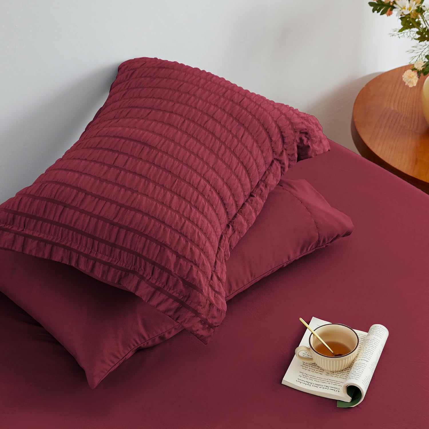 Thumbnail 5 de Love's cabin Seersucker Burgundy King Size Comforter Set — 7-Piece All Season Bed in a Bag
