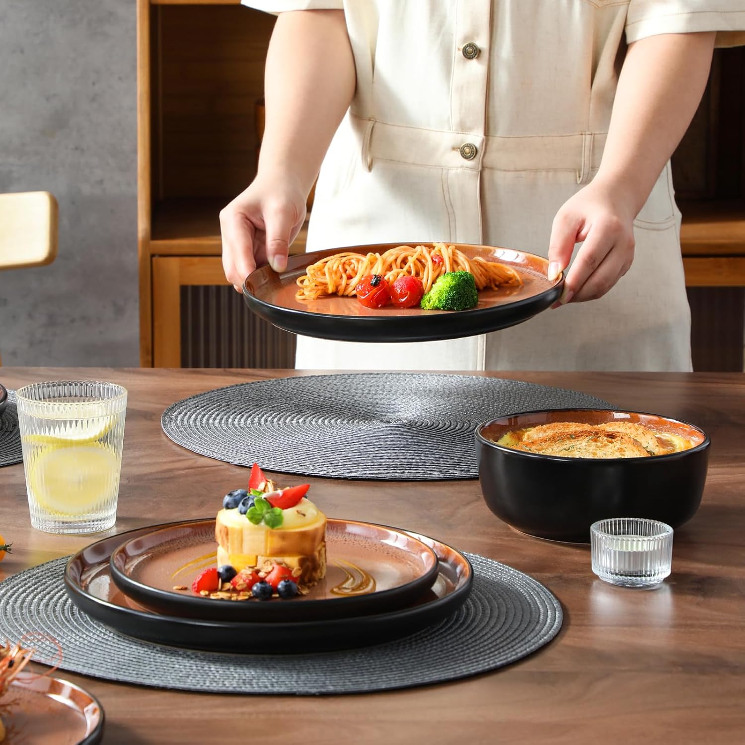 Thumbnail 5 de Vancasso AMBER 24-Piece Stoneware Dinnerware Set — Dark Brown, Microwave & Dishwasher Safe