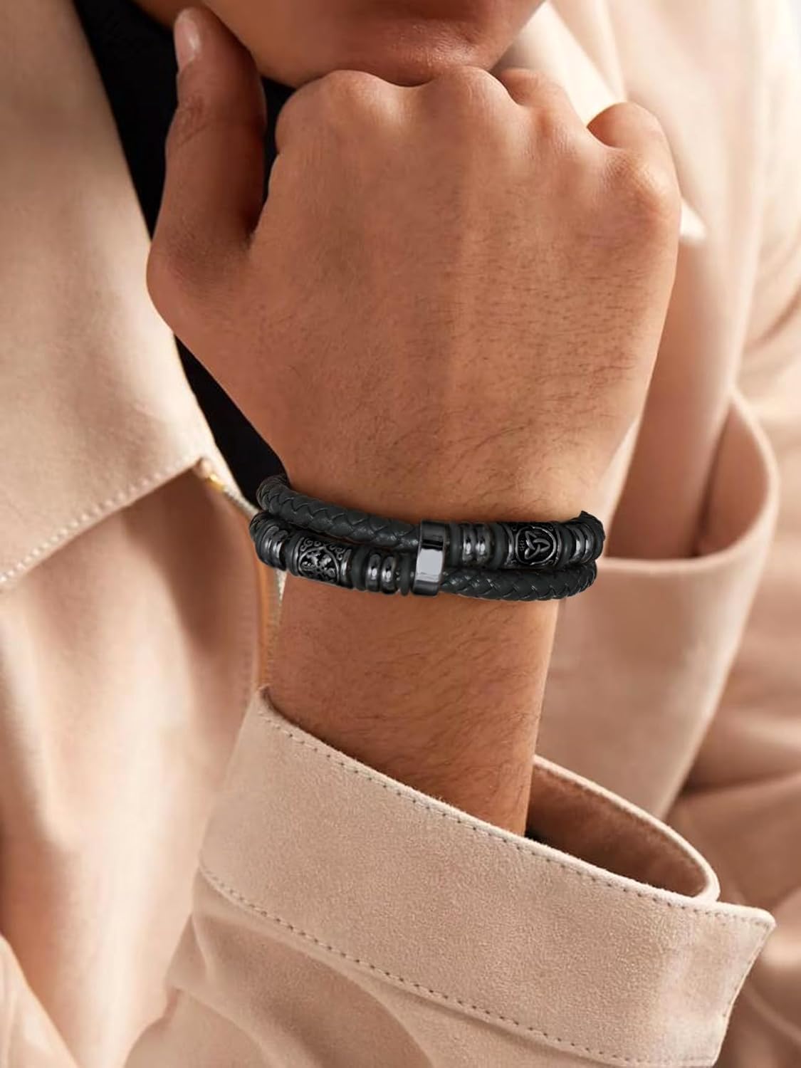 Thumbnail 5 de Bestyle pulsera de hombre de cuero y acero inoxidable con brújula vikinga (cierre magnético) negra, 21 cm