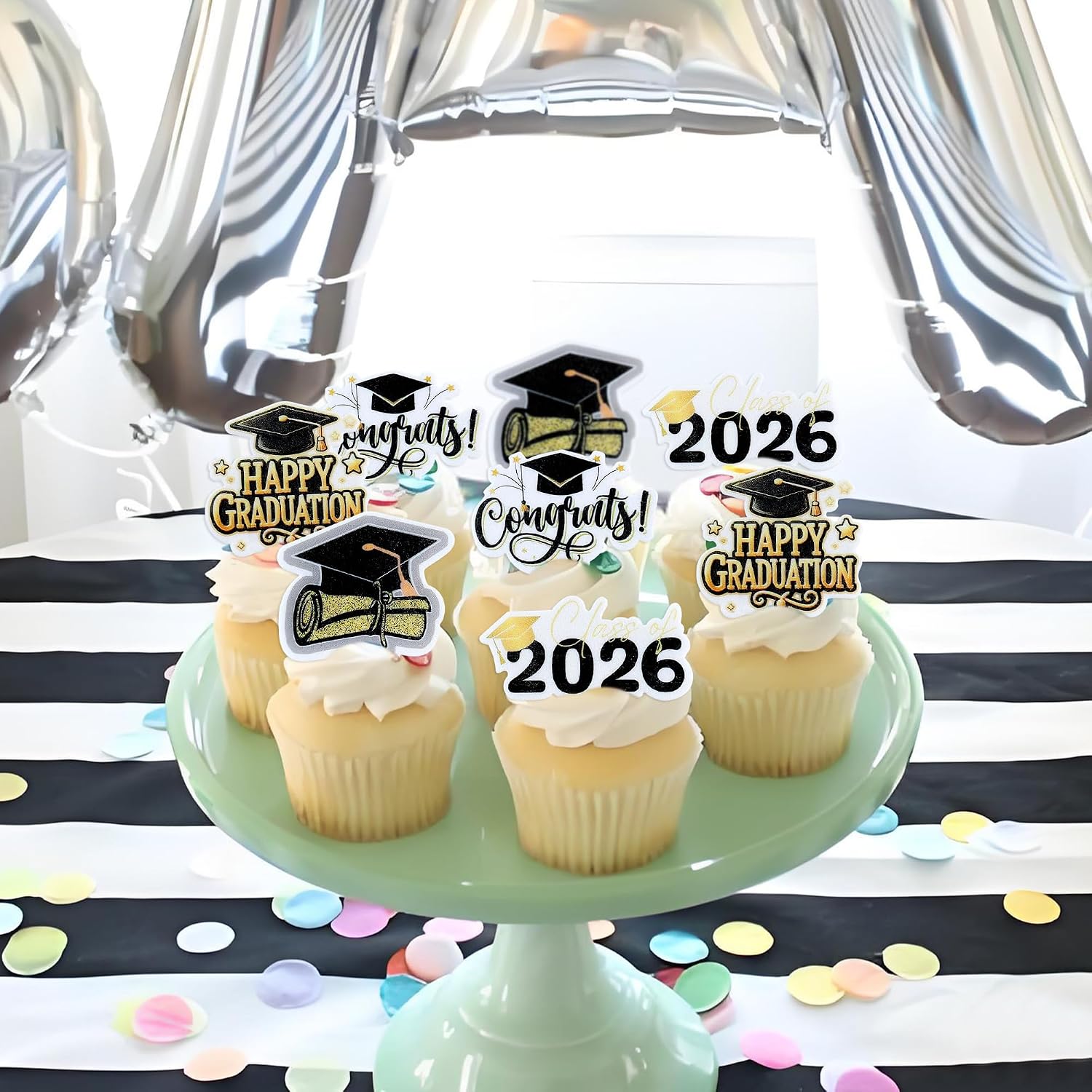Thumbnail 5 de Ercadio 48-Count Edible Graduation Cupcake Toppers, Gold and Black, 2026