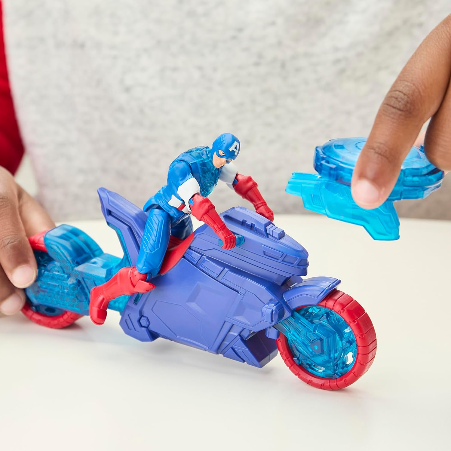Thumbnail 2 de Marvel Avengers Epic World of Action Captain America Bike Set mit Schild-Abschuss, Figur & Spielzeug-Motorrad
