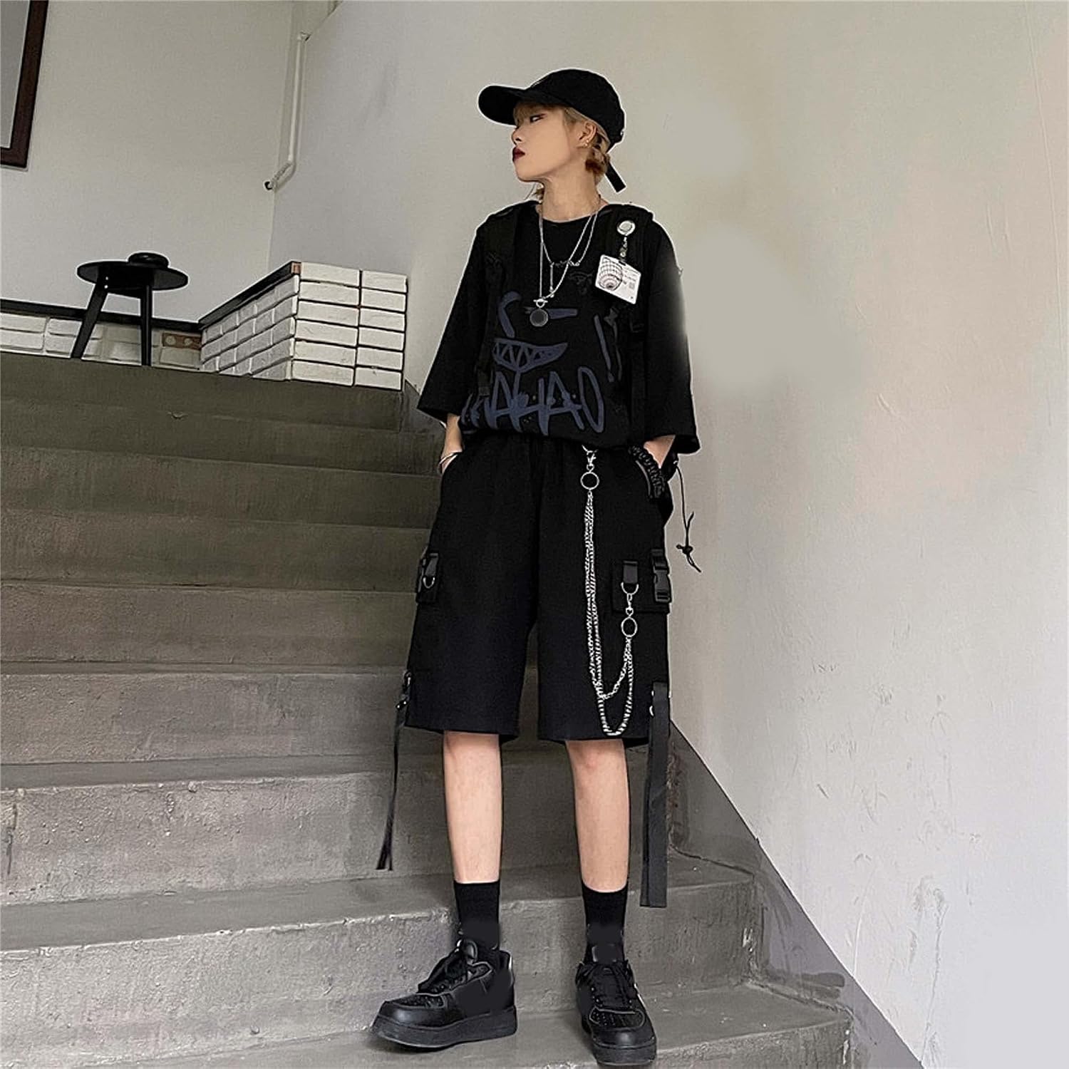 Thumbnail 6 de MEINVQIAOTI Black Cargo Pants for Women with Chains – Loose Straight Harajuku Street Style