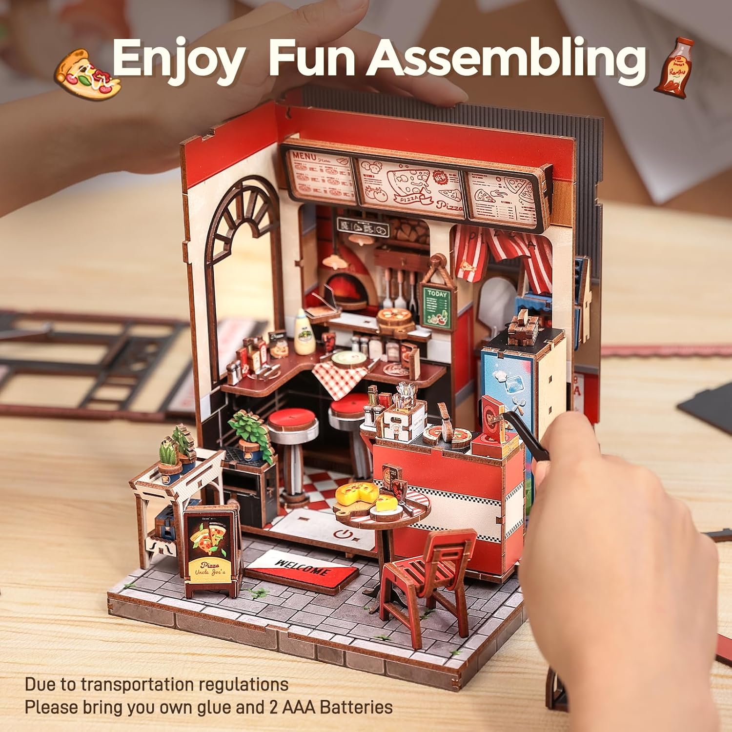 Thumbnail 6 de CUTEBEE Uncle Joe's Pizzeria Book Nook Kit (DIY Miniature House Dollhouse)