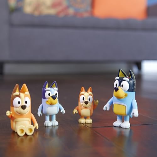 Detalle 2 de Bluey Pack de 4 Figuras de la Familia (6,3–7,6 cm) – Bluey