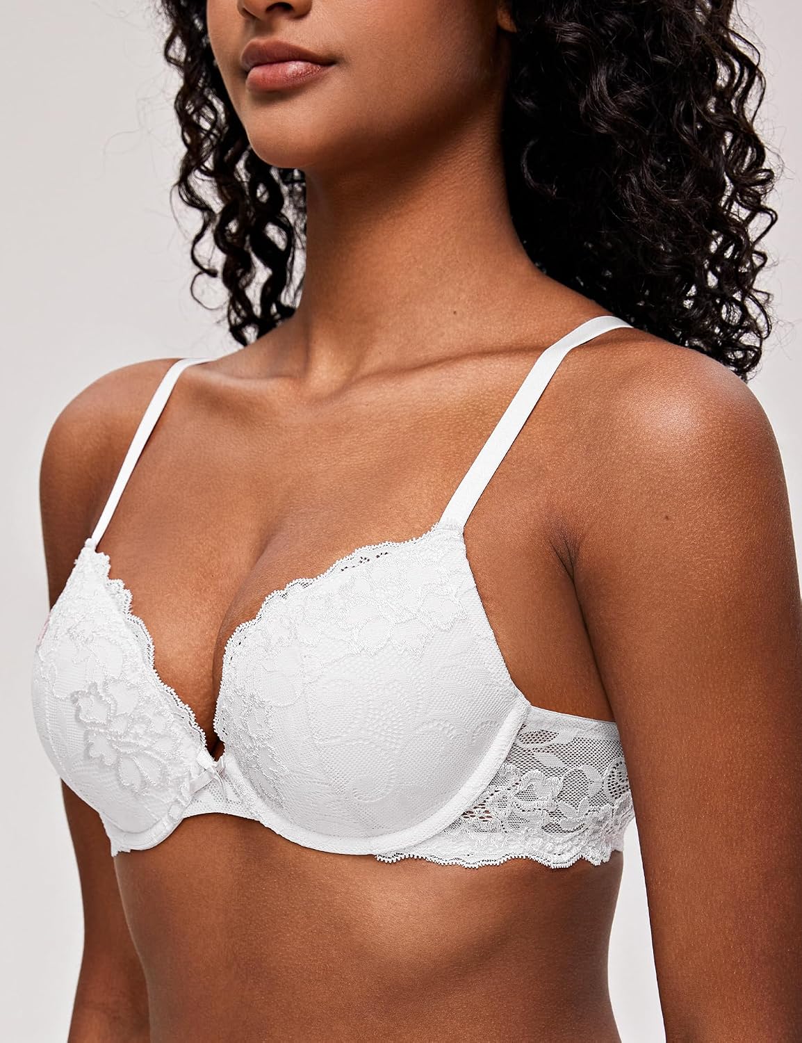 Detalle 2 de Deyllo Push-Up-BH mit Spitze