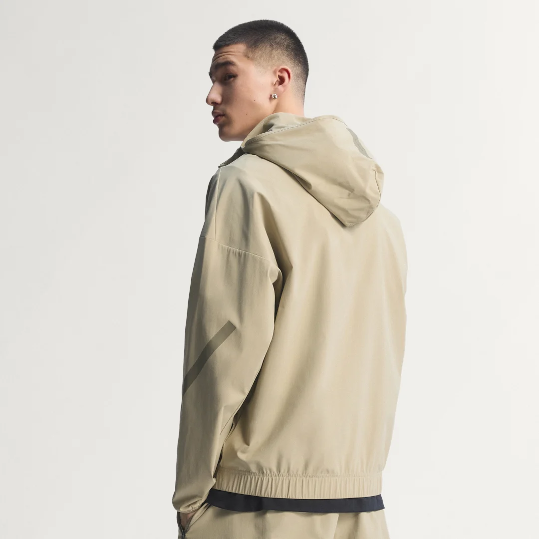 Detalle 2 de adidas Z.N.E. Chaqueta de chándal cosida (color Marrón) – ficha de compra