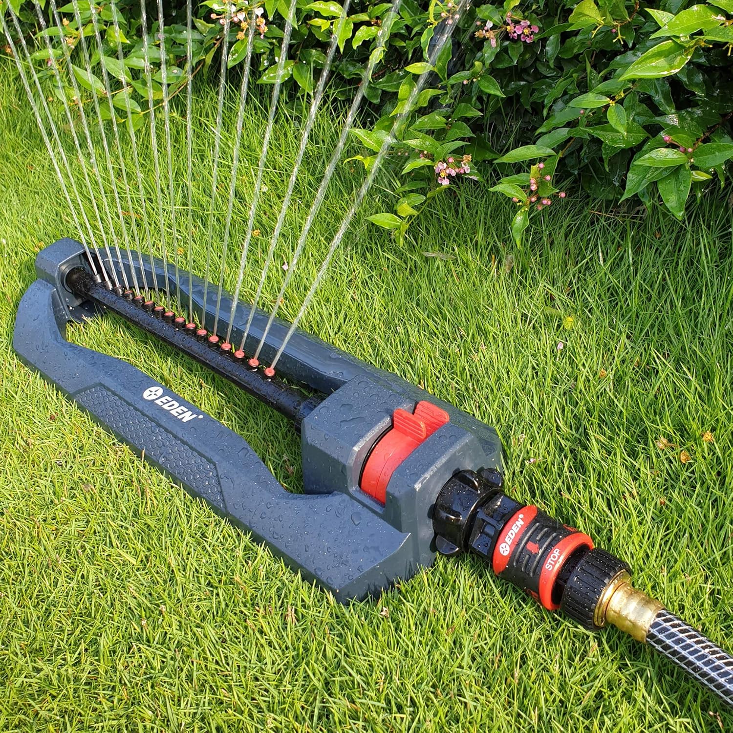 Thumbnail 3 de Eden 96213EDAMZ Weighted Essential Oscillating Sprinkler