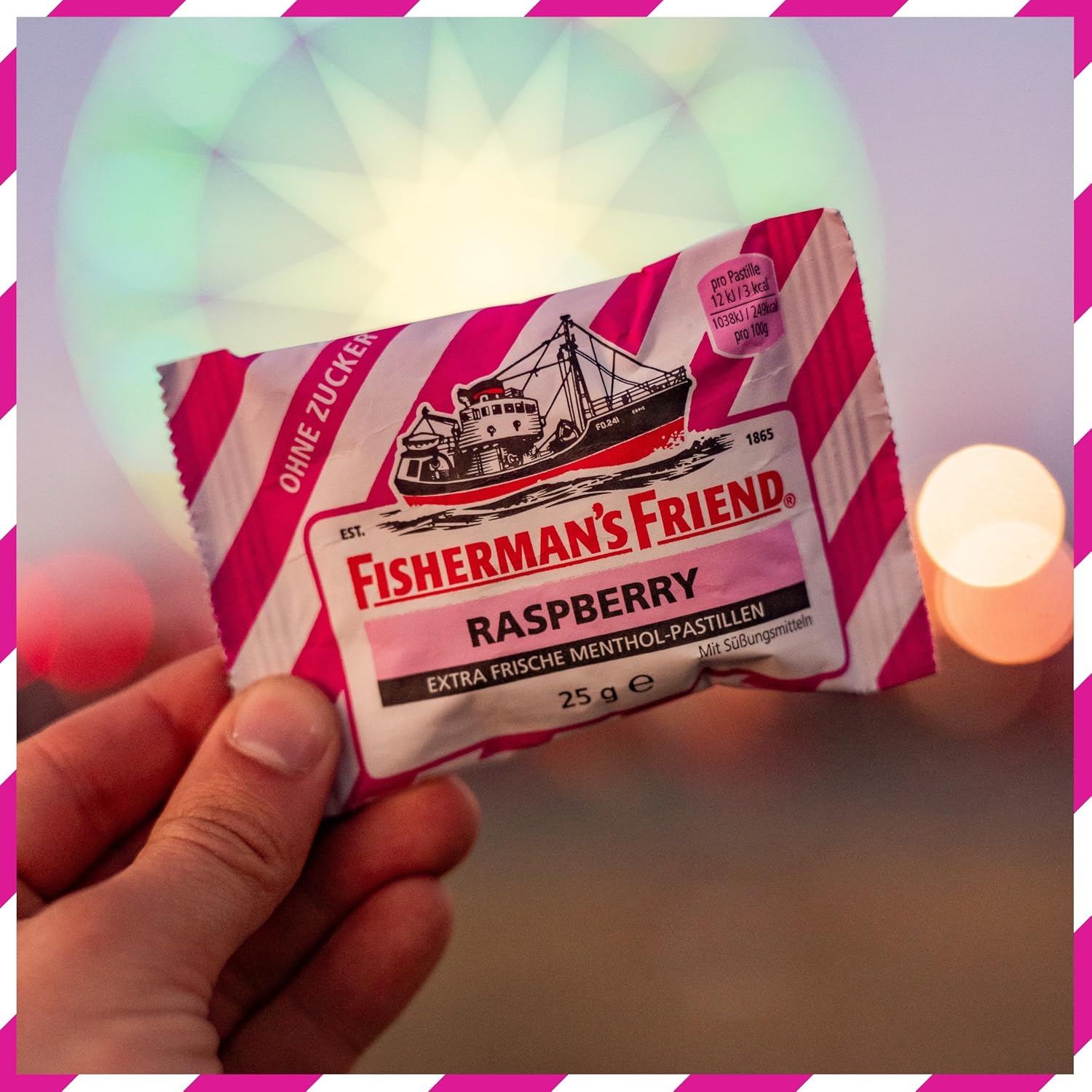 Detalle de Fisherman’s Friend Raspberry – Zuckerfrei, vegan und erfrischend stark im 24er Vorratsbox-Display
