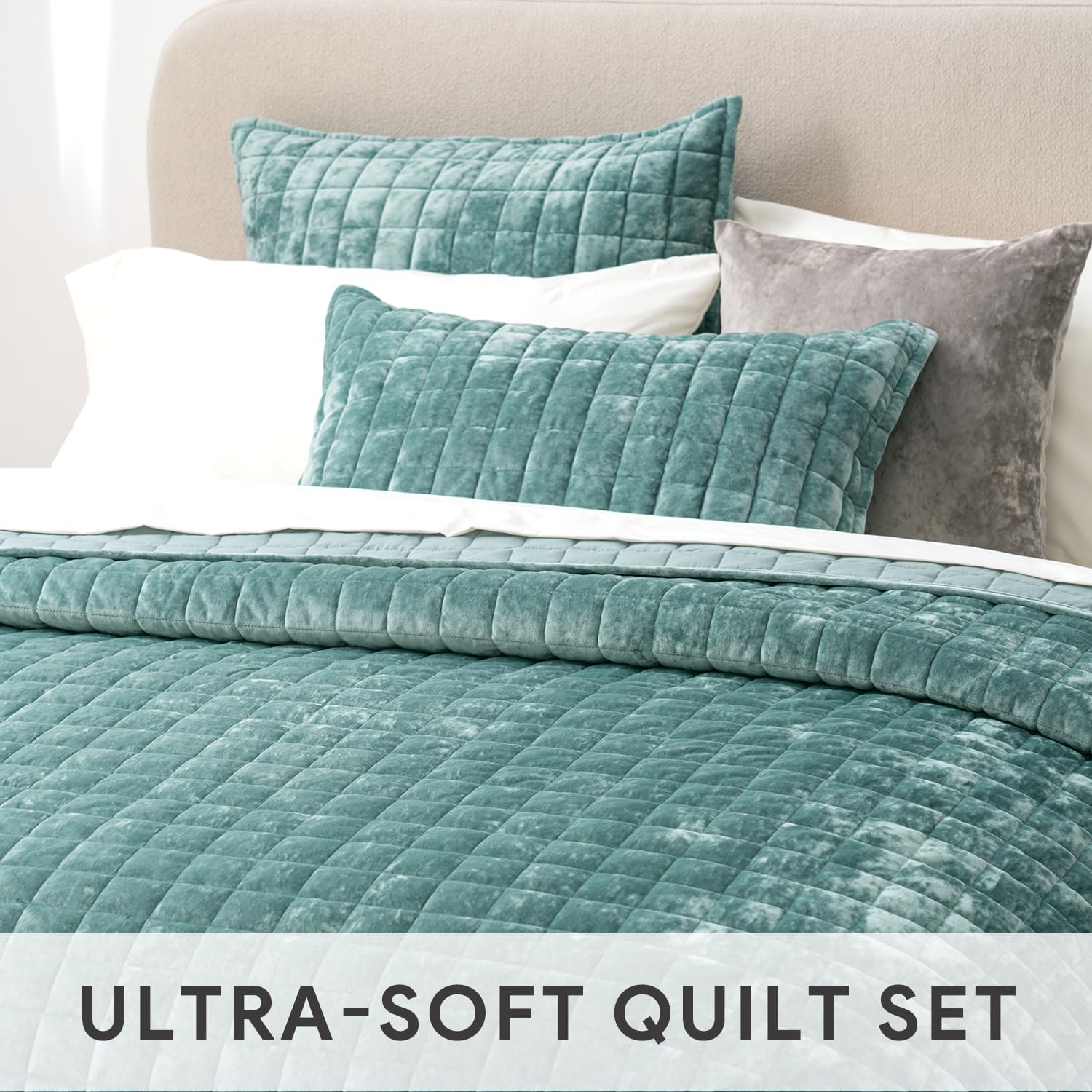 Thumbnail 4 de RECYCO Luxury Velvet Quilt Set (Twin/Twin XL) in Aqua Green with Matching Pillow Sham