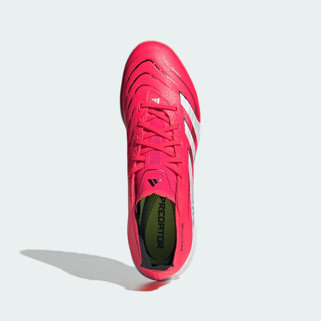 Detalle de Zapatilla de fútbol Predator League moqueta de Adidas – rojo