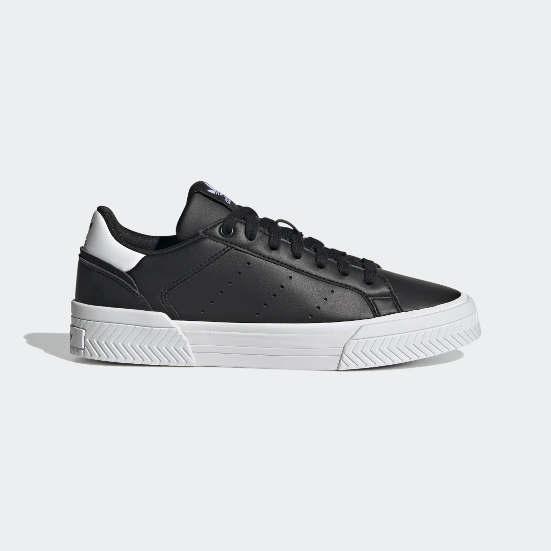 Detalle de Adidas Zapatilla Court Tourino – negro, versátil para cancha y uso casual