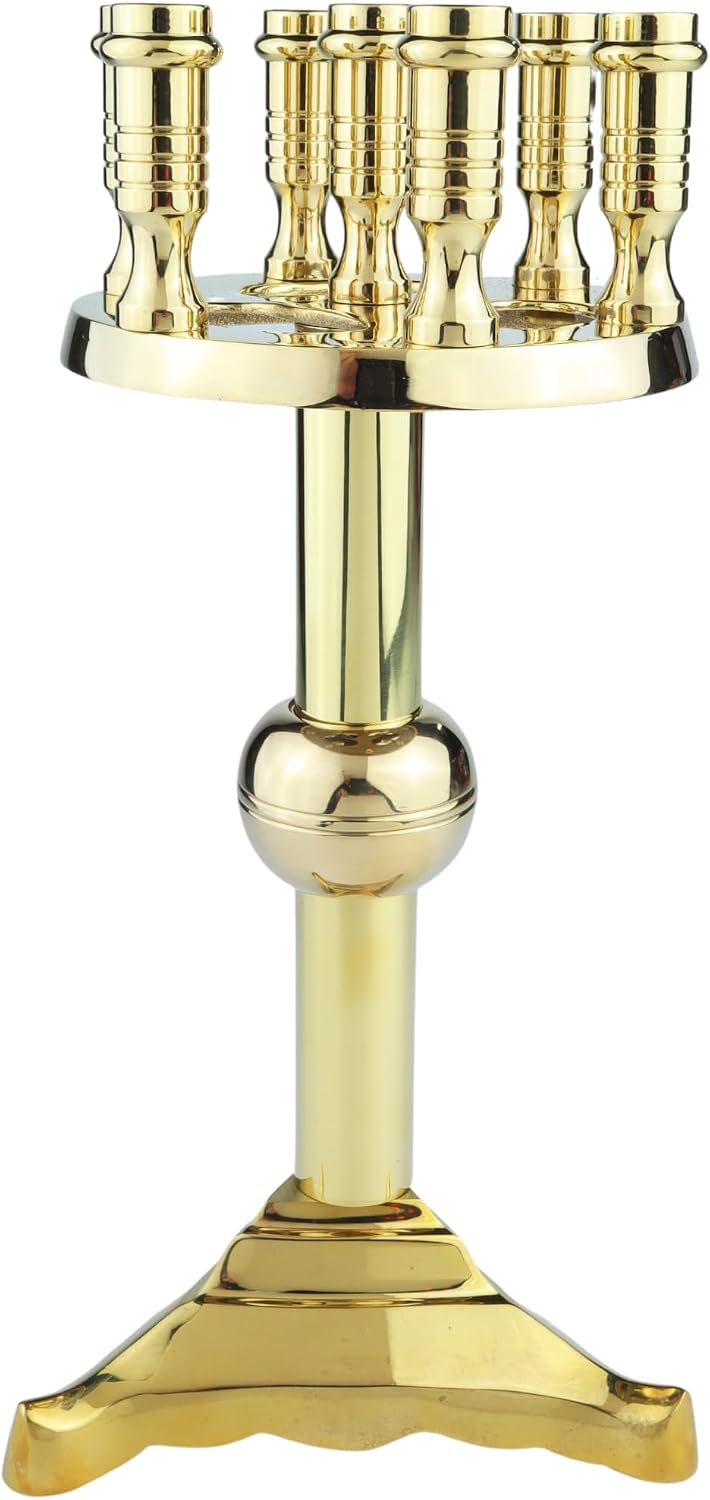 Thumbnail 1 de Needzo Brass Candelabra, 9.25 Inches