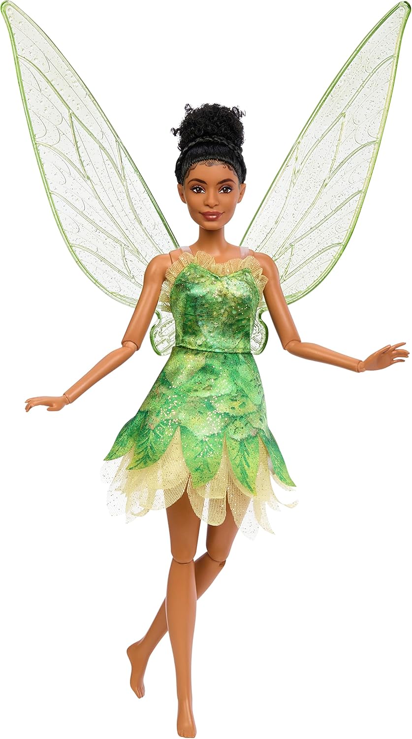 Detalle de Poupée Fée Clochette Disney Peter Pan et Wendy – version articulée avec robe verte et ailes scintillantes (HNY37)