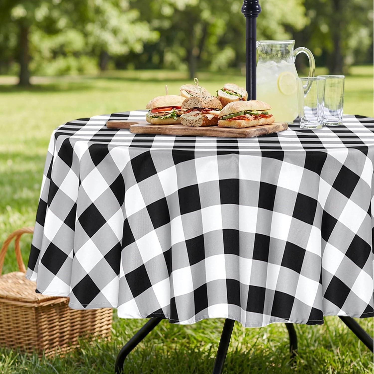 Thumbnail 6 de Eternal Beauty 152cm Round Black Checkered Tablecloth with Umbrella Hole & Zipper