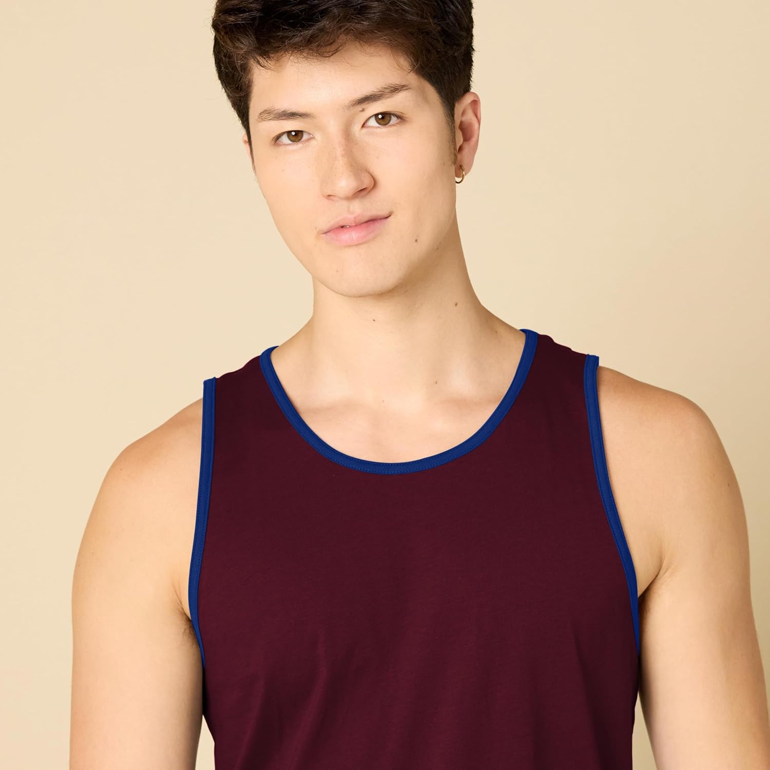 Thumbnail 3 de Amazon Essentials Herren Tanktop, Normale Passform – Bequemes Basics für warme Tage