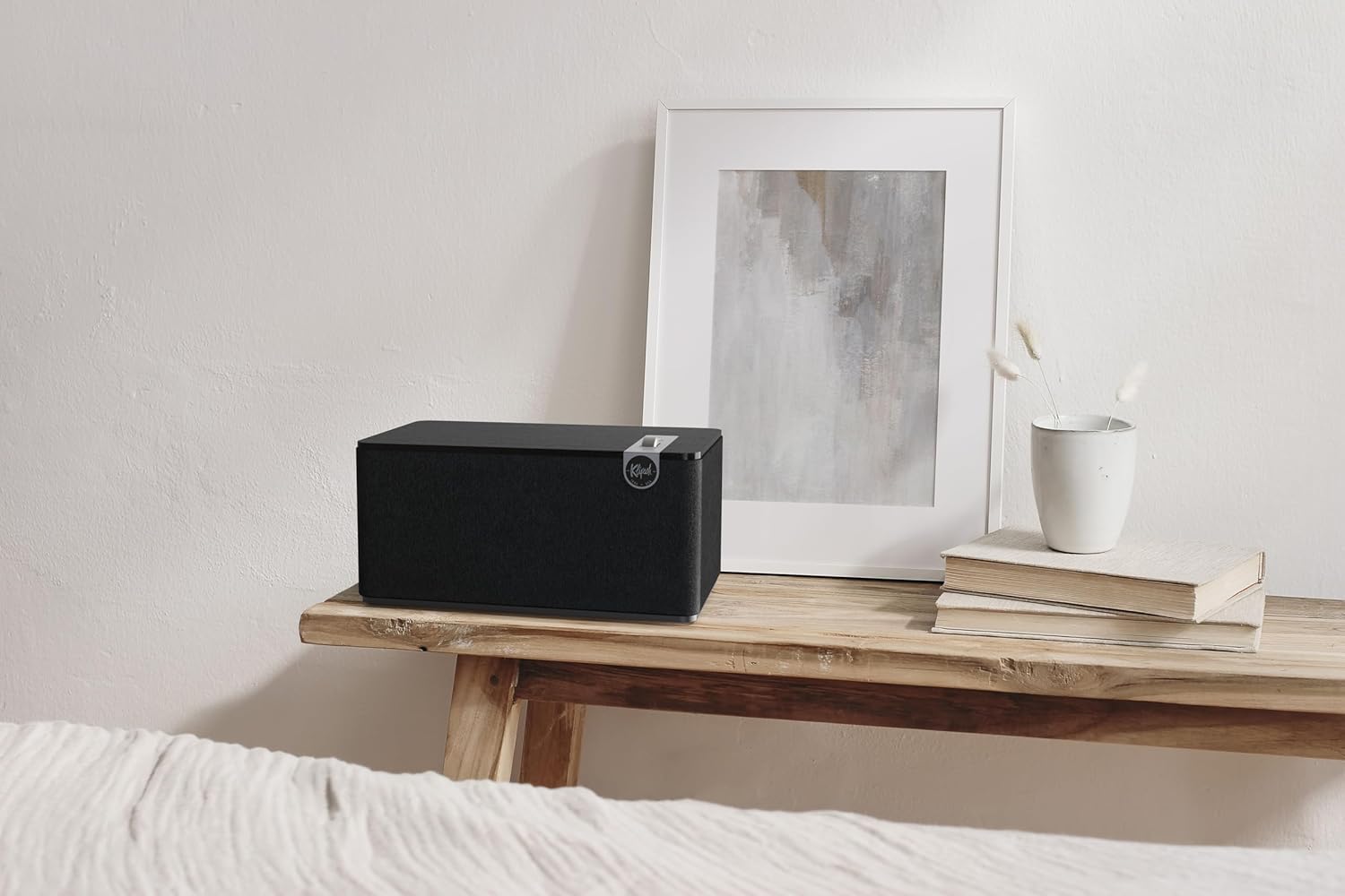 Detalle 2 de Klipsch The Three Plus 1064667 2.1 Bluetooth Speaker with Phono/RCA and USB-C