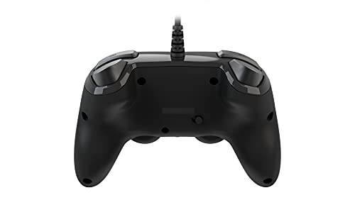 Detalle de Nacon XBOX Pro Compact, mando con cable negro y controles personalizables