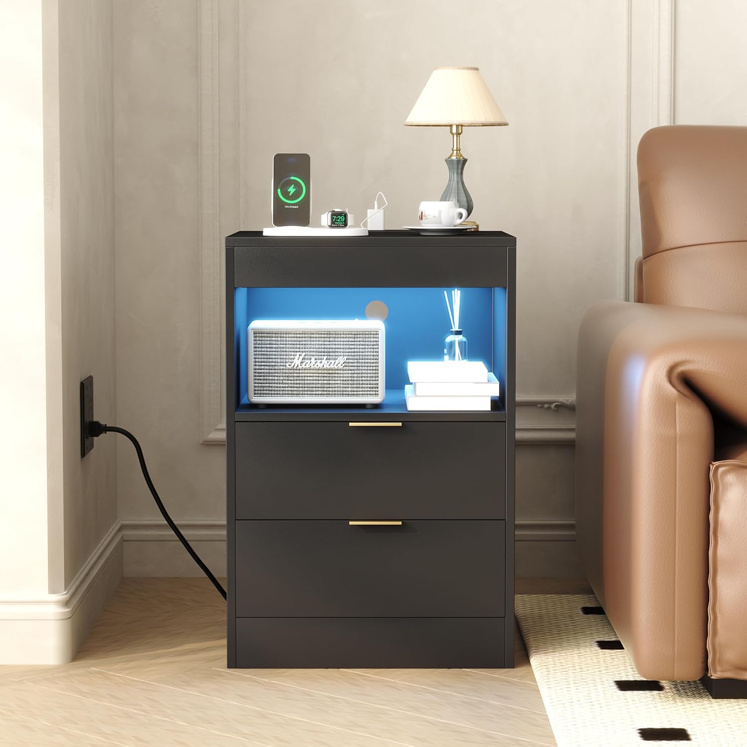 Detalle de Yusong LED Nightstand with Charging Station, 2 Drawers and RGB Lights