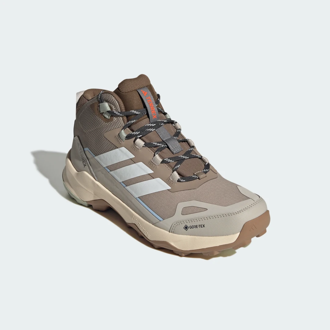 Detalle de Zapatilla de senderismo Terrex Skychaser AX5 Mid GORE-TEX de Adidas