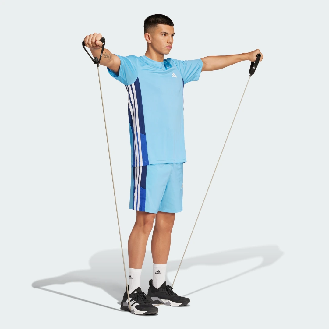 Thumbnail 2 de Adidas Camiseta Train Essentials Seasonal Colorblock Azul