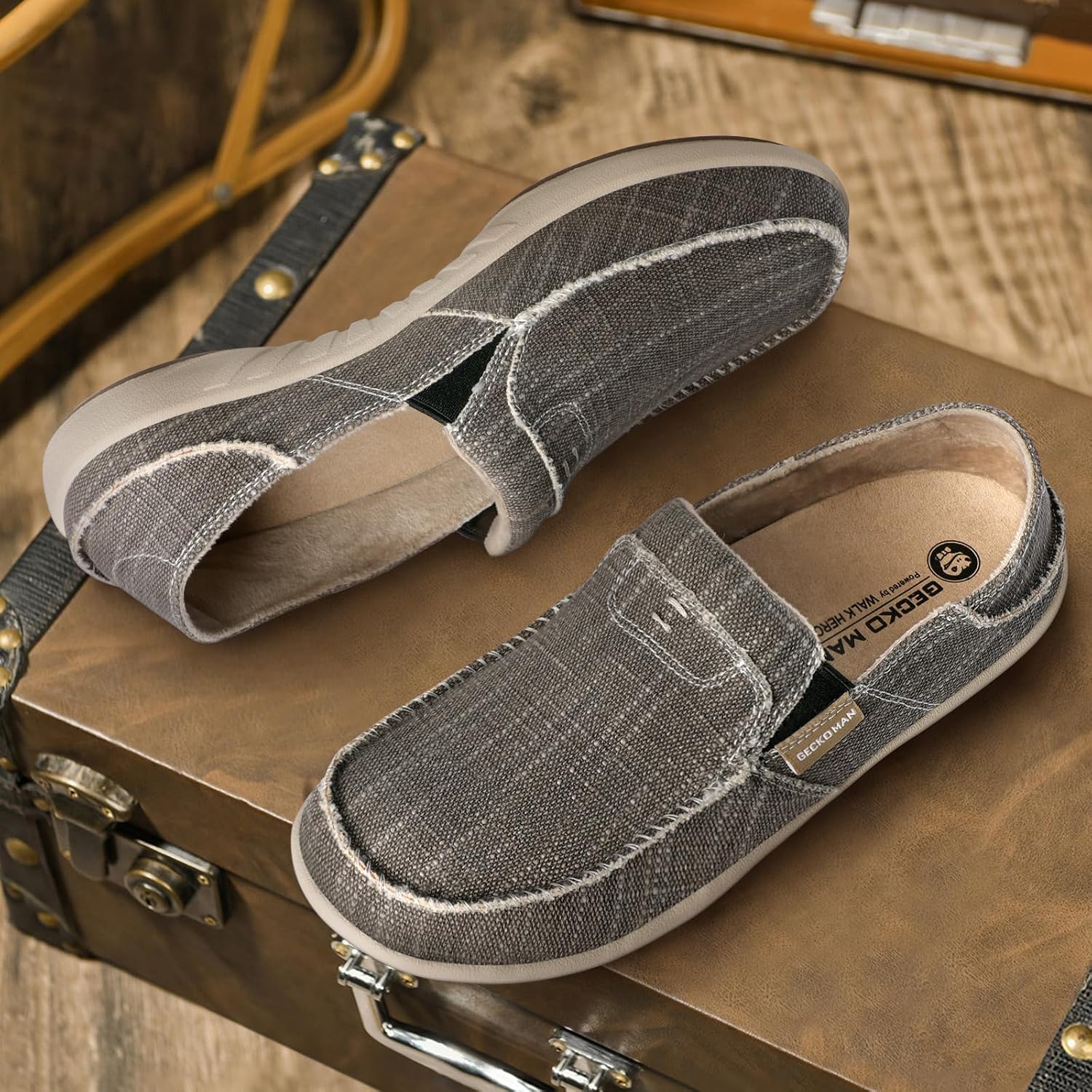 Detalle 2 de Mens Slip On Shoes: Canvas Loafers with Arch Support for Plantar Fasciitis & Pain Relief