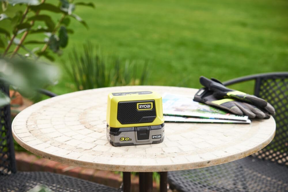 Thumbnail 2 de RYOBI Radio Chargeur Sans Fil 18V One+ RBTM18-0 – Haut-Parleur Bluetooth 5 W, 100% Nomade