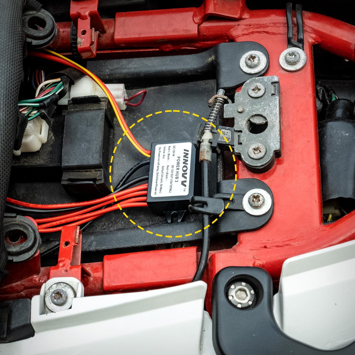 Thumbnail 4 de INNOVV Power Hub 3: centralina di distribuzione DC 12V fino a 5 dispositivi per moto (15 A)