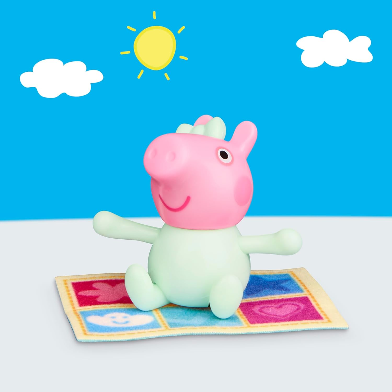Thumbnail 3 de Peppa Pig Evie’s Nursery Playset (8 pieces) with rainbow slide, changing table and 7.5cm Evie figure