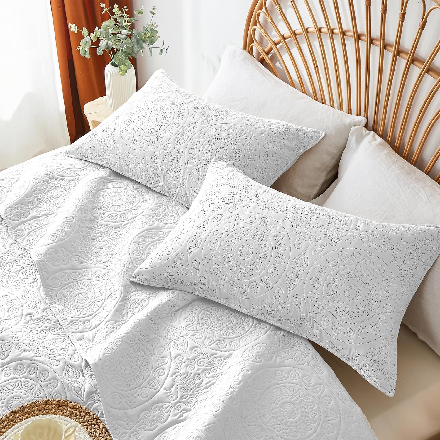 Detalle 2 de WURUIBO White Quilt Set King/Cal King
