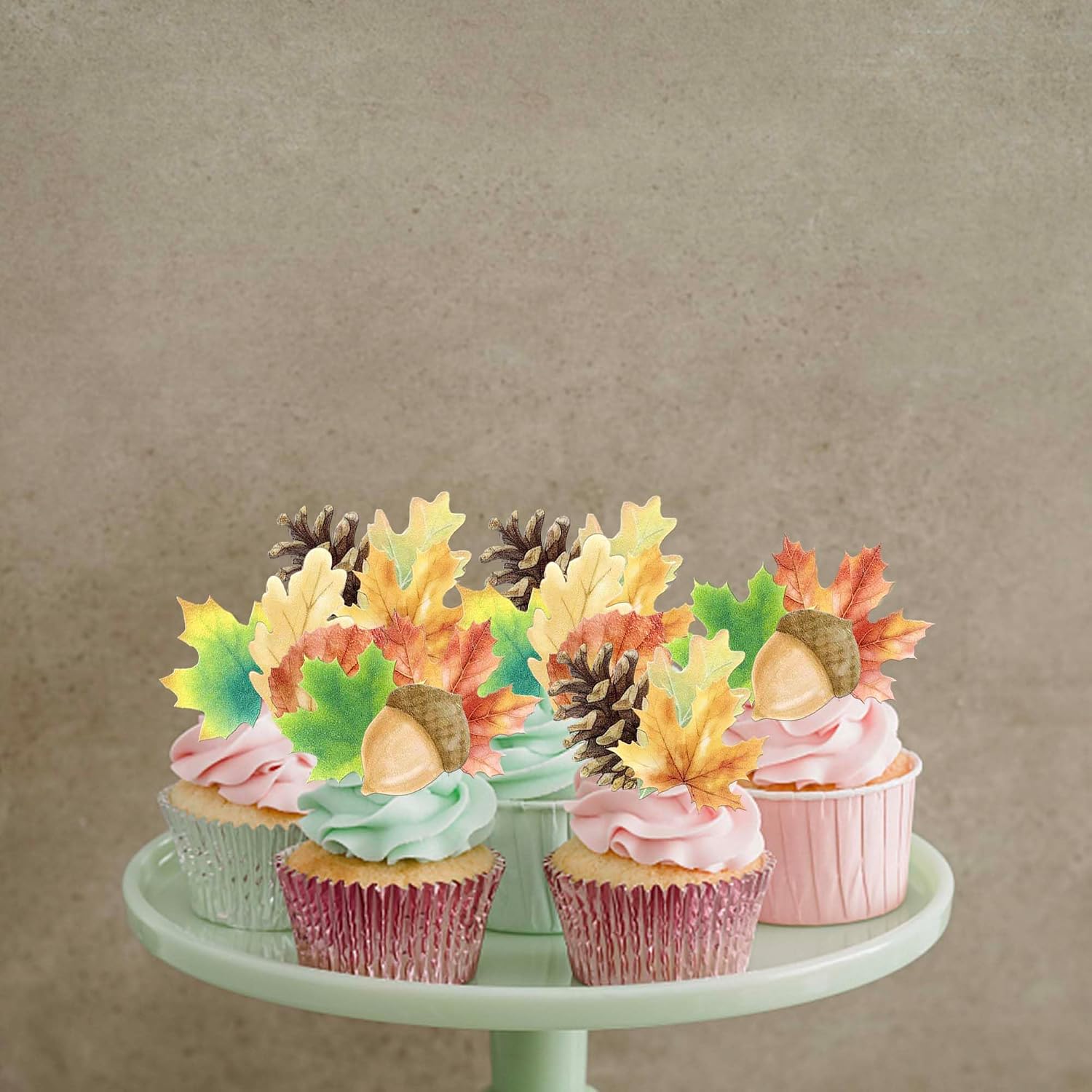 Detalle de Xsstarmi 63 Pack Autumn Edible Cupcake Toppers – Rice Paper Fall Leaves & Pine Cone Picks