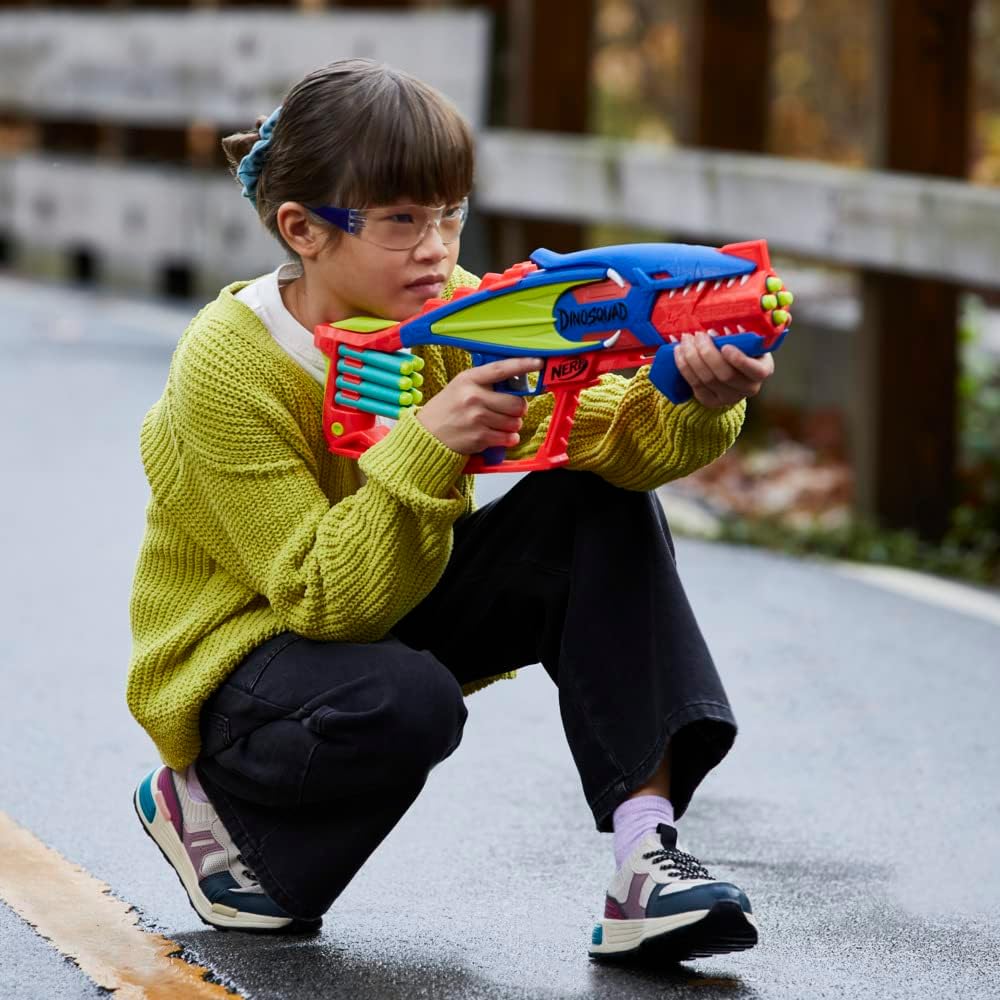 Thumbnail 4 de HASBRO Nerf Dinosquad Terrodak - Blaster a pompa a tema dinosauro con 4 dardi