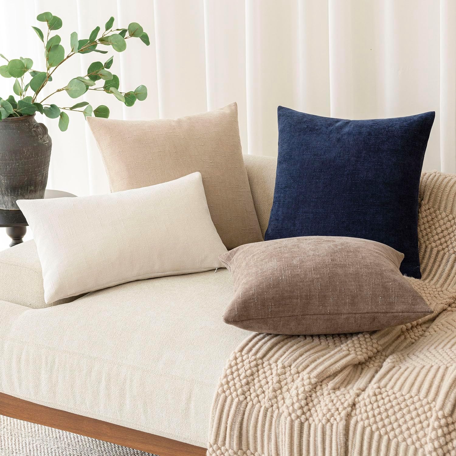 Thumbnail 6 de Foindtower Chenille Pillow Covers 24x24 🛋