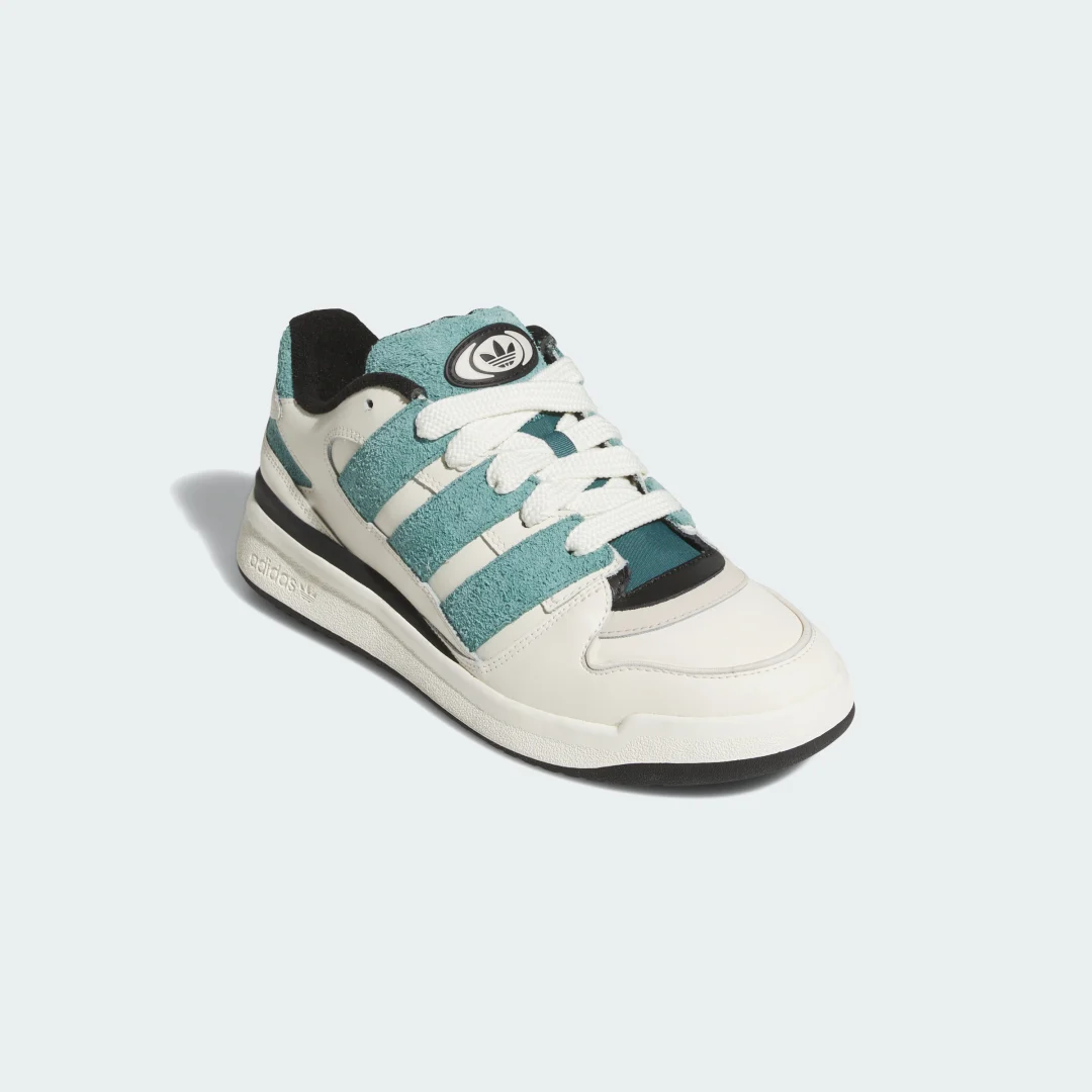 Detalle 2 de Adidas Forum2000 blanco: ¿vale la pena para tu estilo urbano?