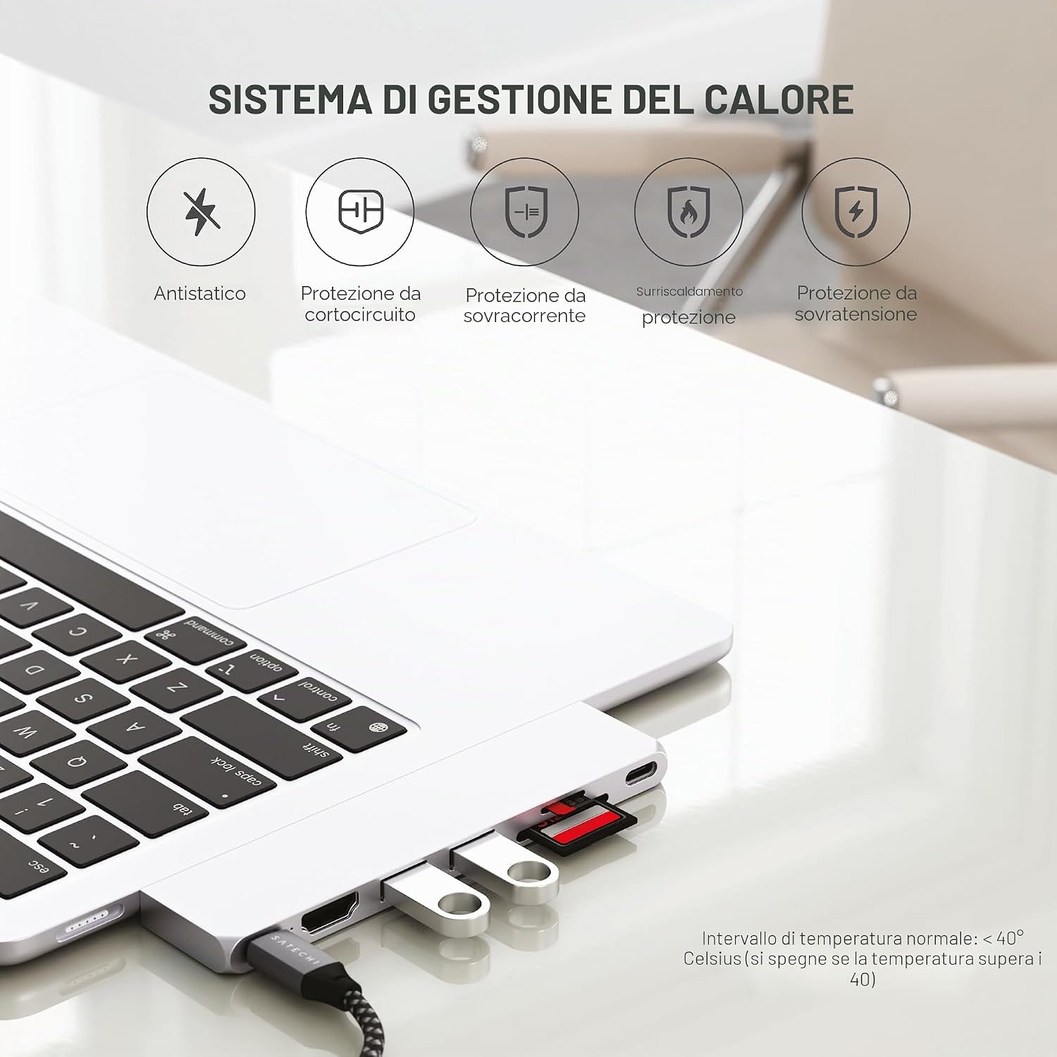 Detalle de SATECHI Hub Dual USB-C Pro Slim 7 in 1: USB4 40 Gbps, 100W PD, HDMI e lettori SD per MacBook