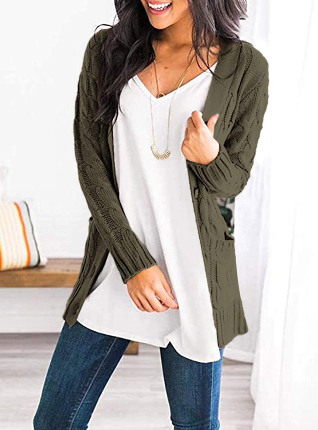 Detalle de PRETTYGARDEN Women's Cable-Knit Cardigan with Buttons, Pockets and Long Sleeves