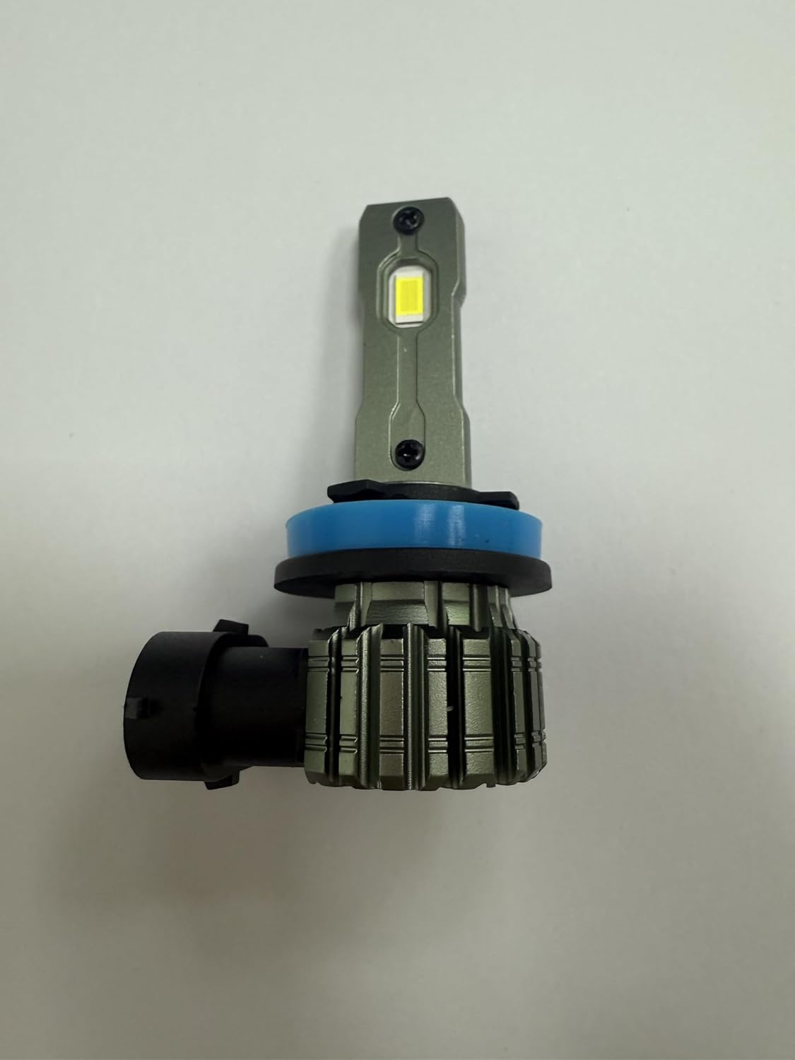 Detalle 2 de FTEVAR H11/H8/H9 LED Bulb 30000LM Pack of 2