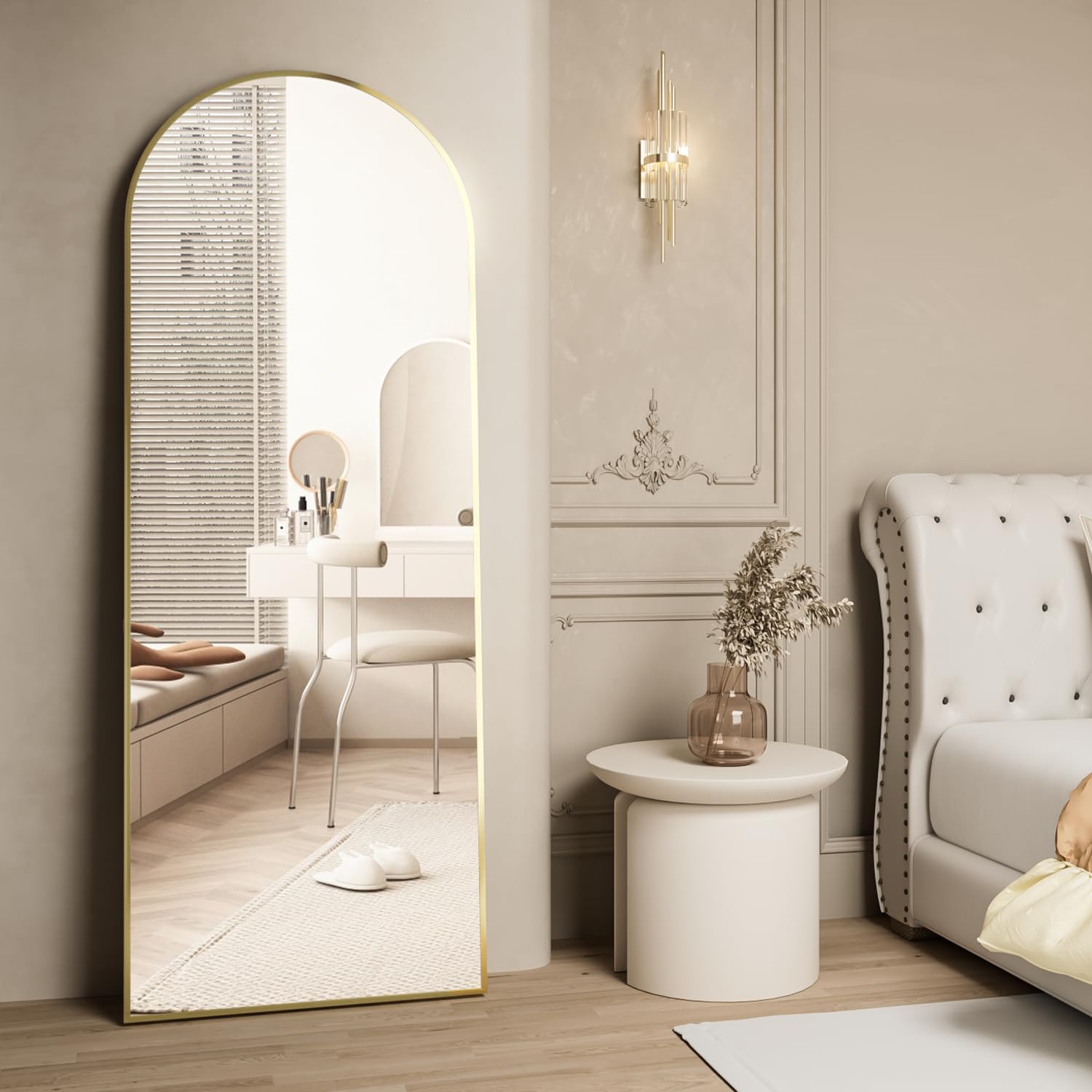 Detalle de NEUWEABY 64" x 21" Arched Full-Length Mirror with Stand, Gold Metal Frame