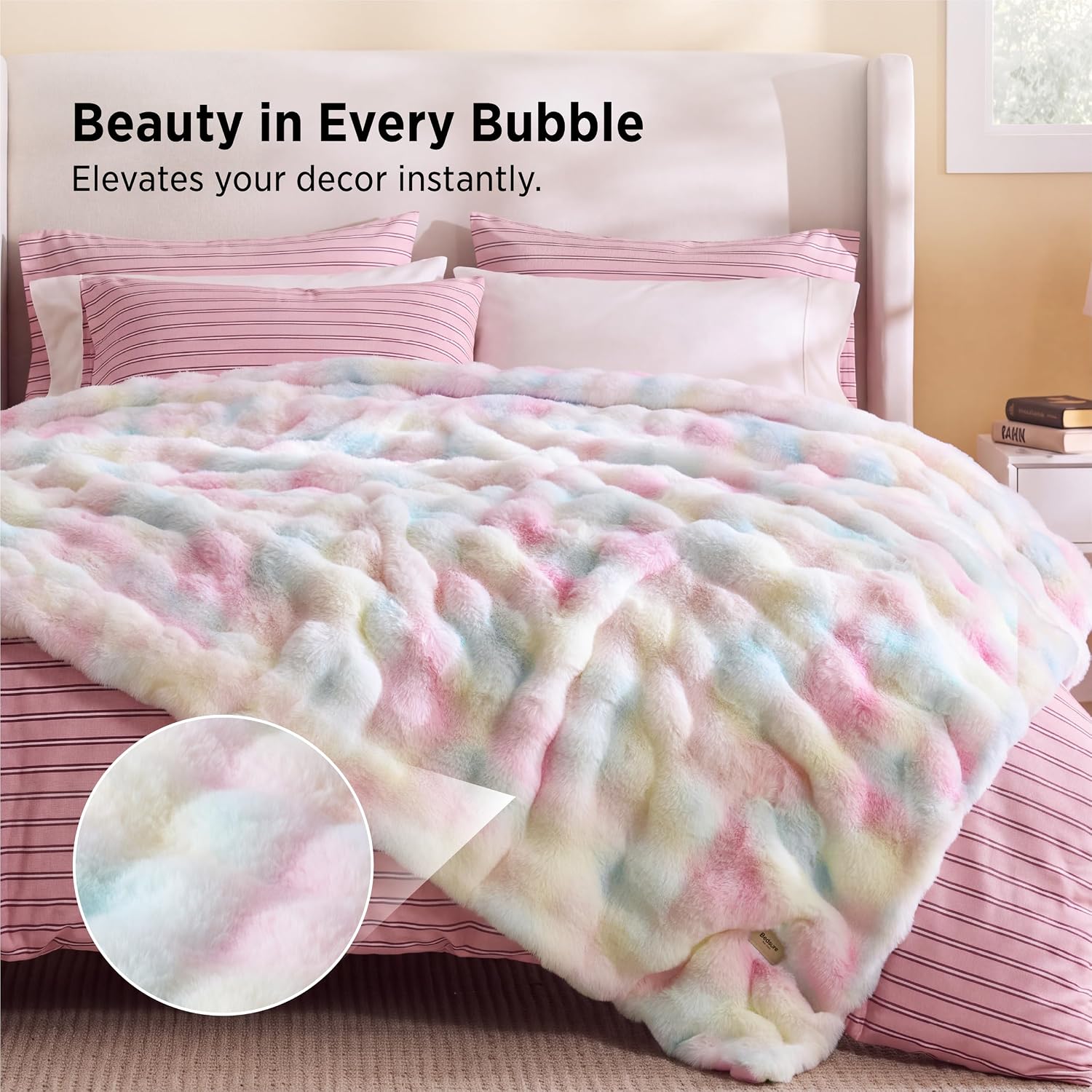 Detalle 2 de Bedsure Faux Rabbit Fur Blanket, Queen 90" x 90", Tie-Dye Rainbow