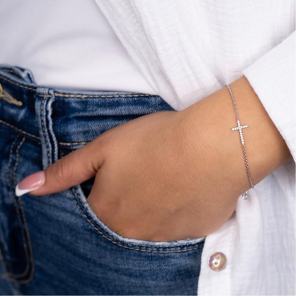 Detalle 2 de Engelsrufer Damen-Armband 925er Silber mit Zirkonia und Kreuzanhänger – 17 cm + 3 cm Verlängerung