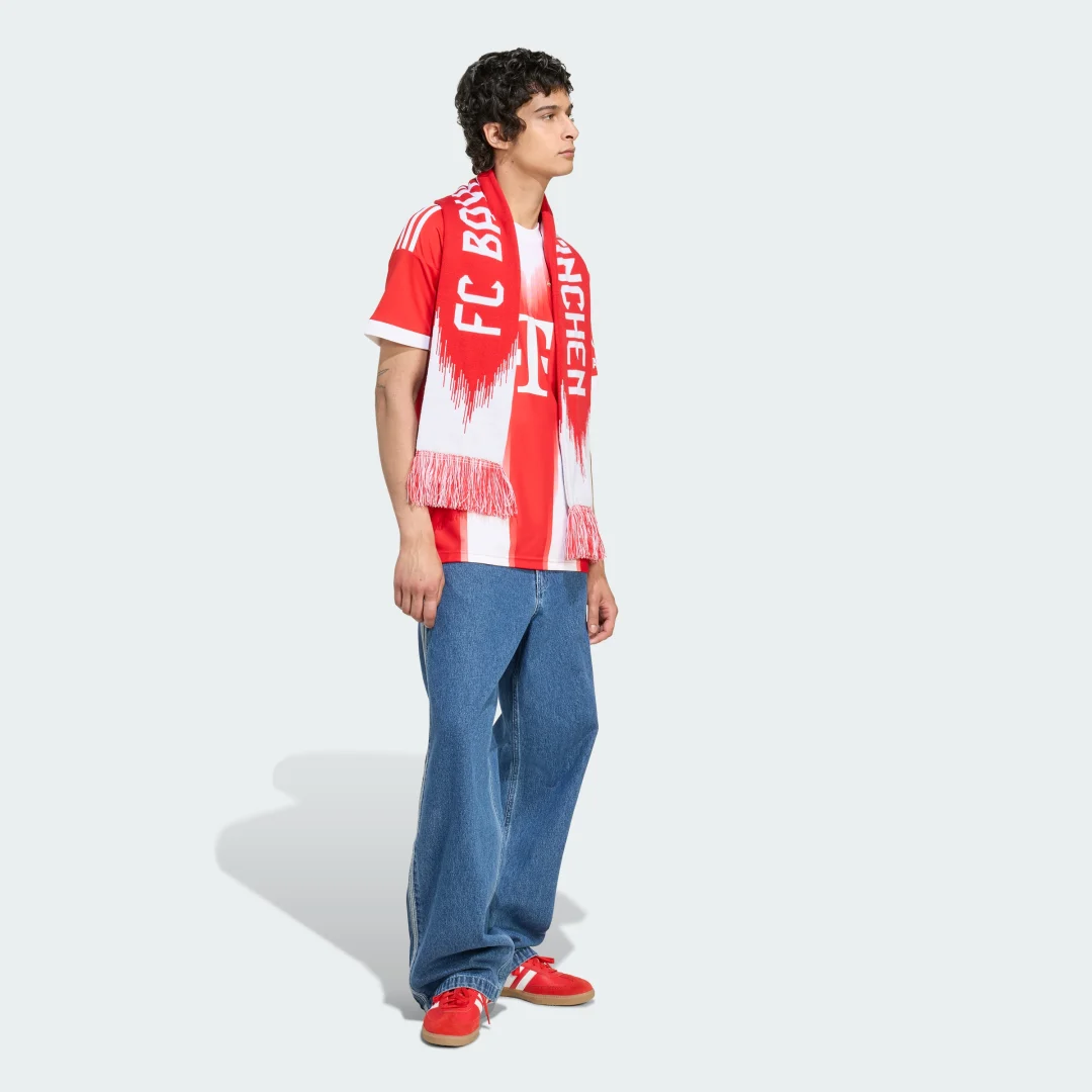 Detalle de Adidas camiseta Bayern primera 25/26