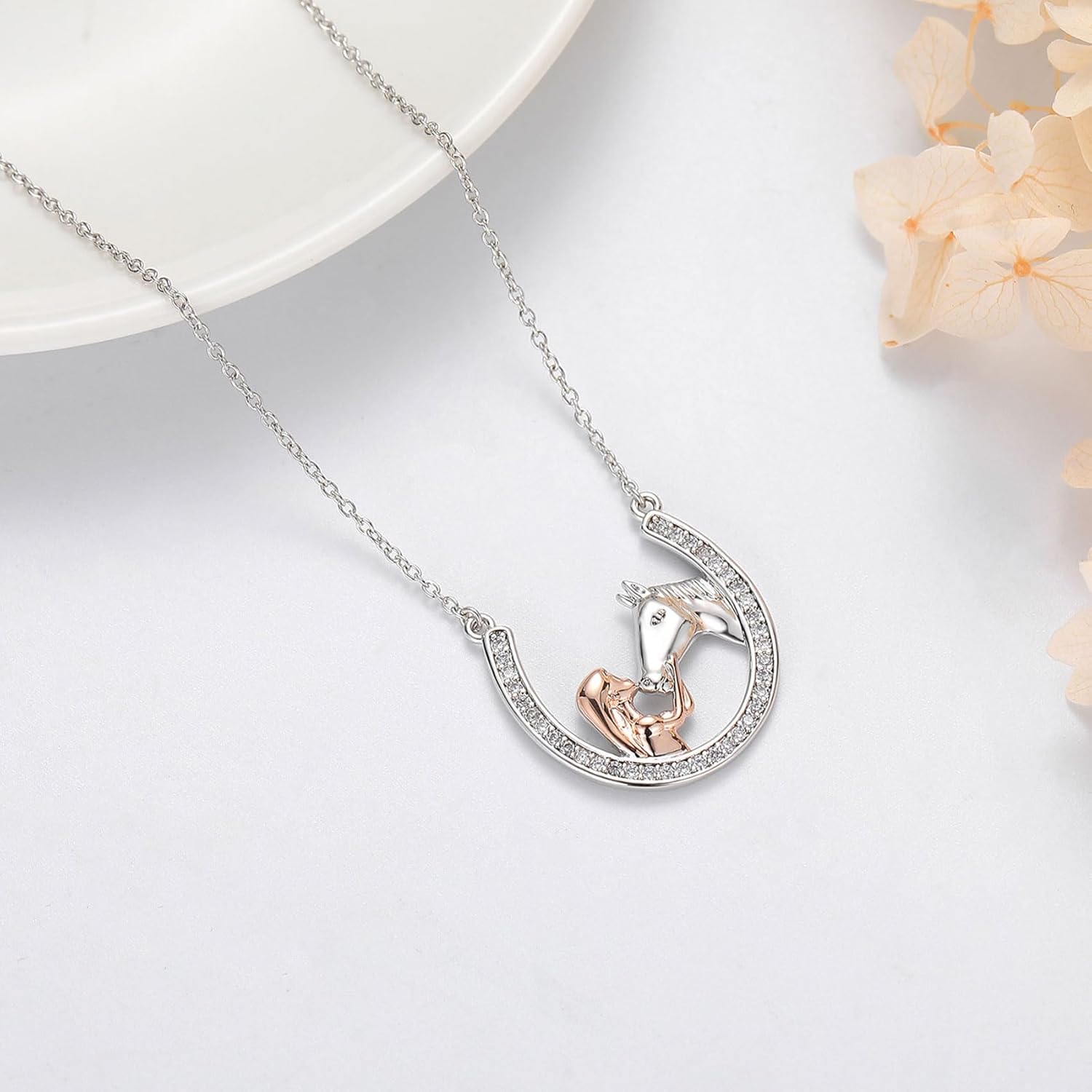 Thumbnail 3 de ITESSY Silver Girl and Horse Pendant Necklace in 925 Sterling Silver with Cubic Zirconia