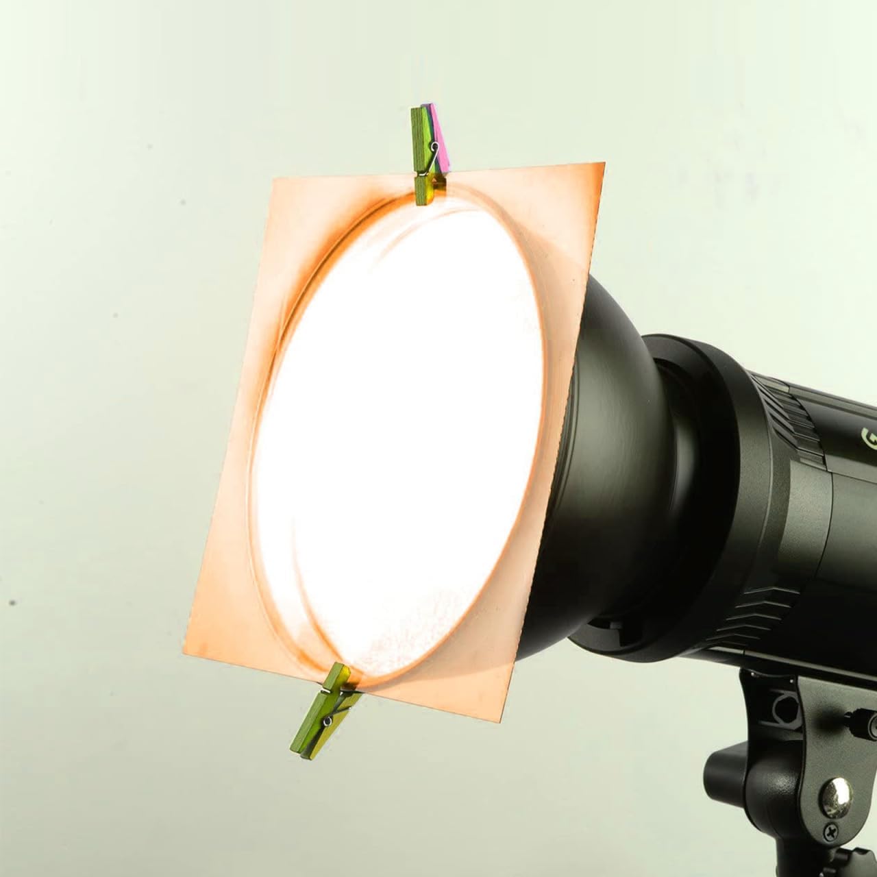 Thumbnail 6 de UKCOCO 6pcs Light Dimming Sheets: Orange Light Diffusion Gels for Photography and Classrooms (0.4mm, A4) – LightFilm PVC