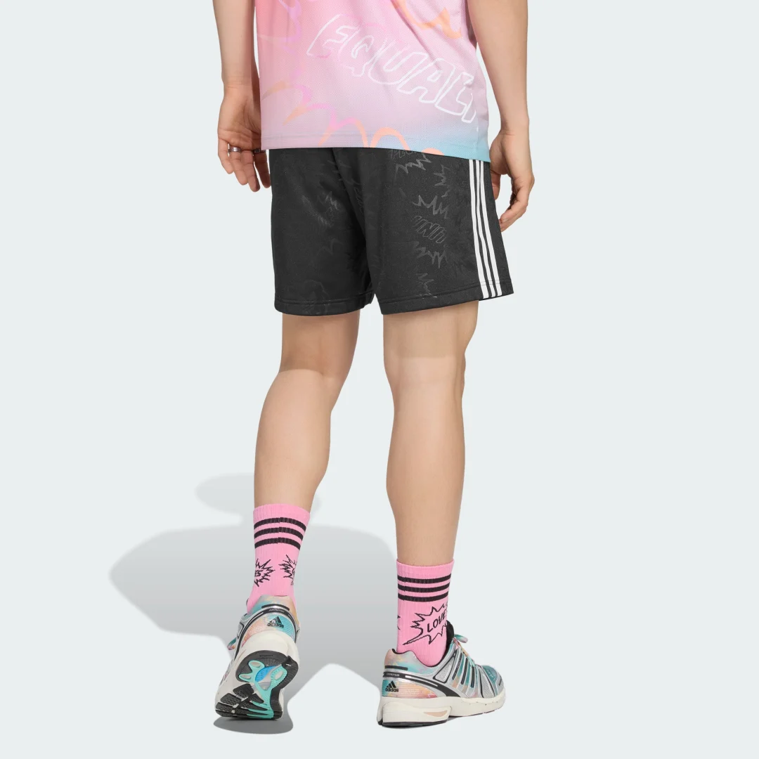 Thumbnail 3 de Pantalón corto Adidas Love Unites EMB 3S negro