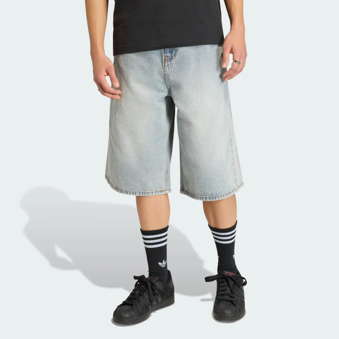 Detalle de Adidas JORTS VAQUEROS: pantalón corto vaquero azul para un look casual de verano