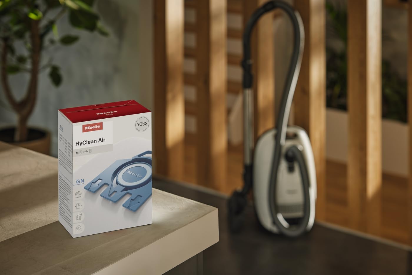 Detalle de Miele GN HyClean Air Vacuum Bags 4-Pack for Select Miele Vacuums