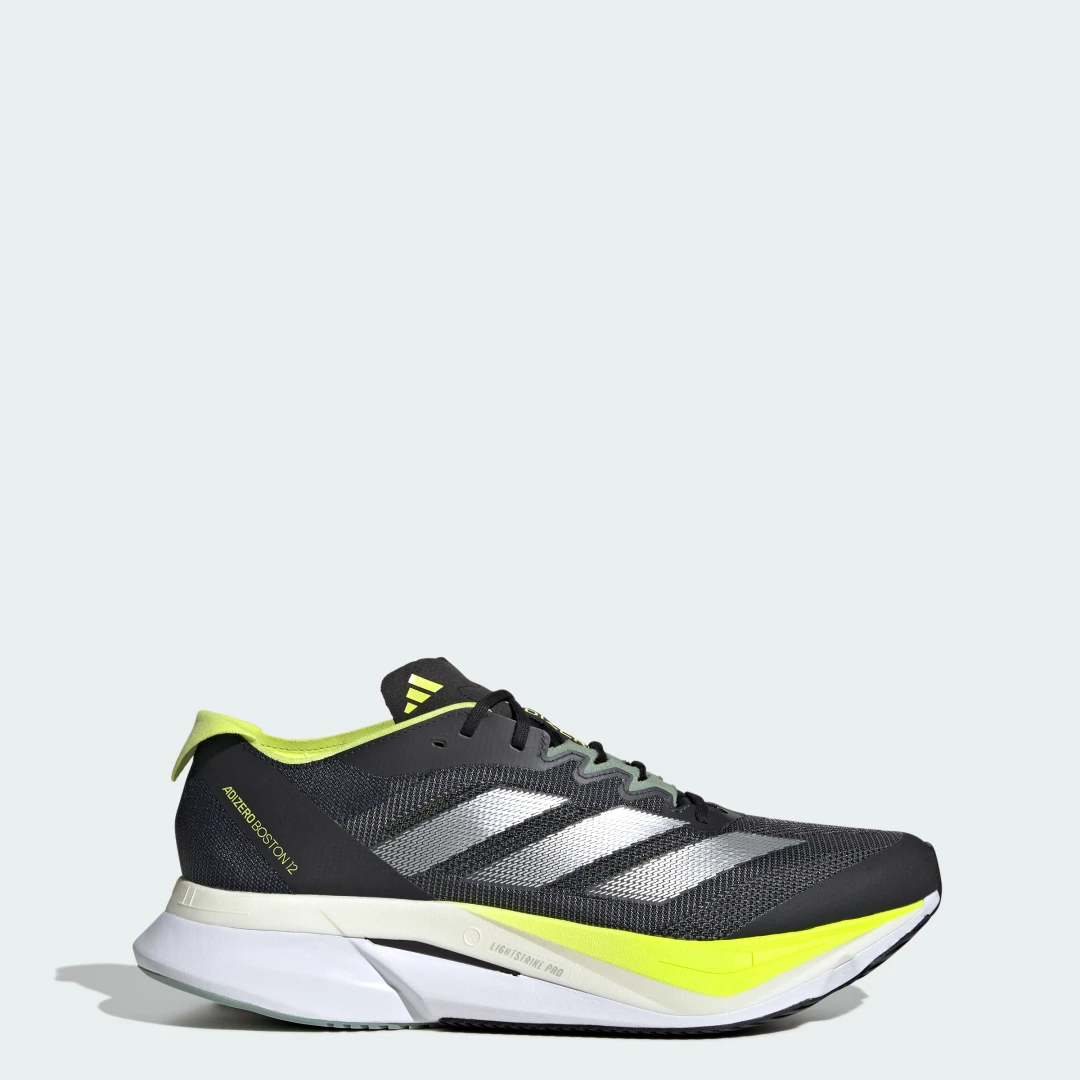 Detalle de Zapatilla Adidas Adizero Boston 12: guía de compra para corredores en España