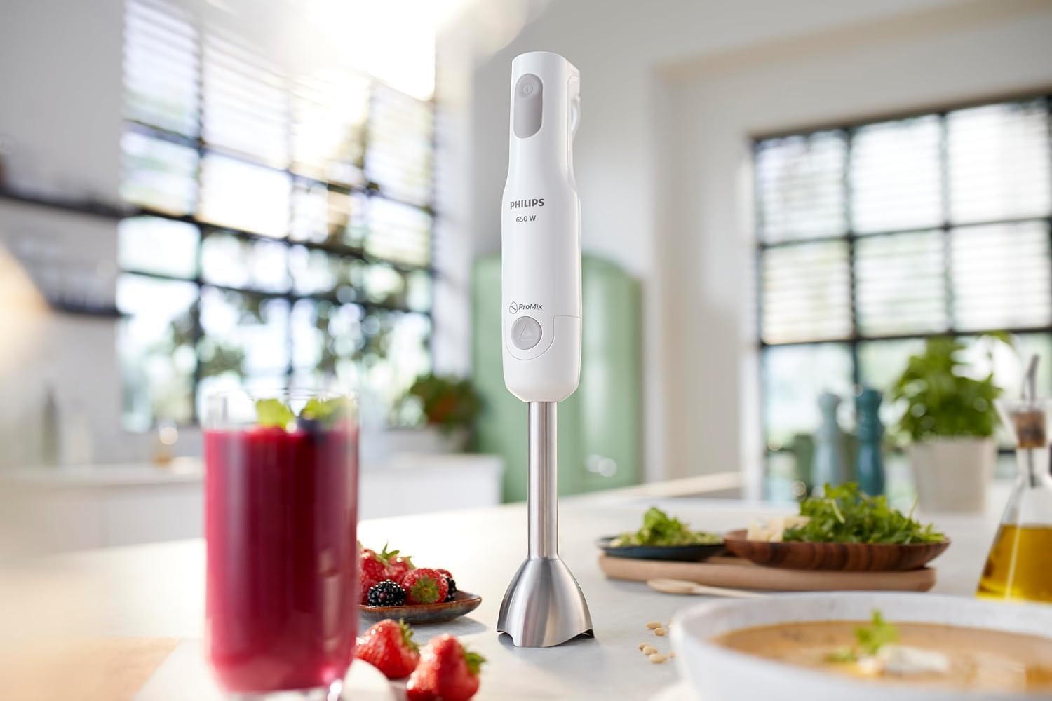 Detalle 2 de Philips Daily Collection ProMix Stabmixer HR2534/00 – 650-W-Motor, Spritzschutz & ergonomisches Design