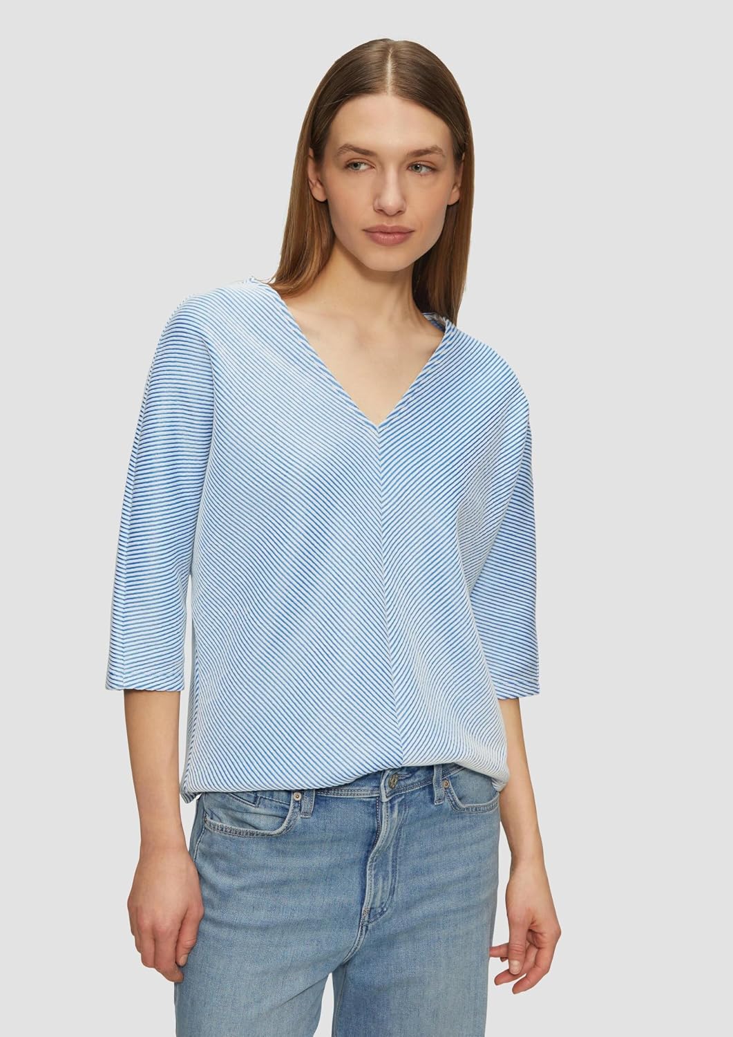 Detalle de s.Oliver 2164115 T-Shirt Femme – coupe décontractée à rayures et col en V