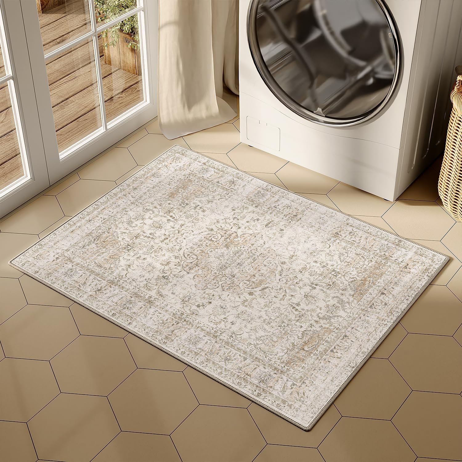 Detalle de HUGEAR Vintage-style Beige Large Area Rug (140x200cm) – non-slip, washable low pile