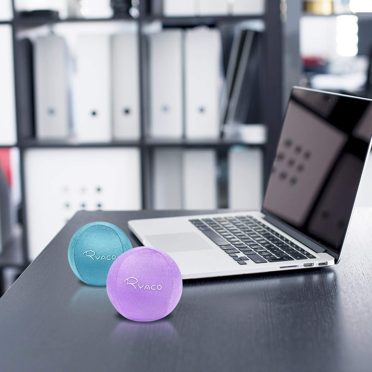 Detalle de Ryaco Antistress-Bälle 2er-Set – Handtrainer, Knetball & Fingergymnastik-Ball
